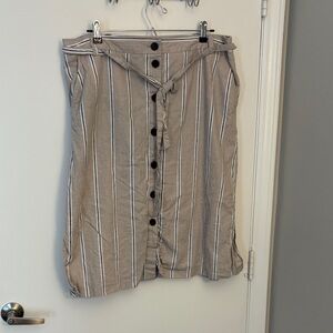 Banana Republic Beige Striped Pencil Skirt